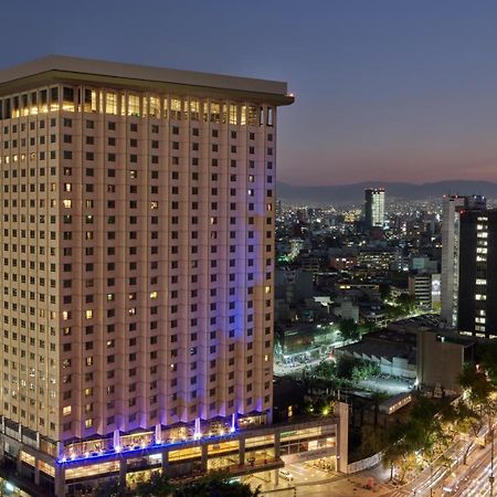 Fiesta Americana Reforma Μεξικό Εξωτερικό φωτογραφία The hotel at night