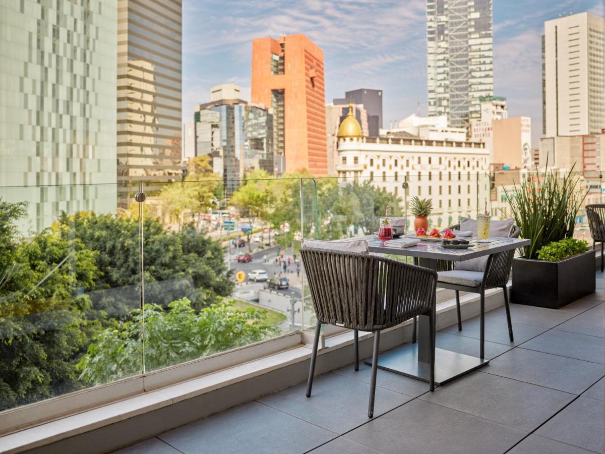 Fiesta Americana Reforma Μεξικό Εξωτερικό φωτογραφία The rooftop terrace at the Hotel Indigo San Diego