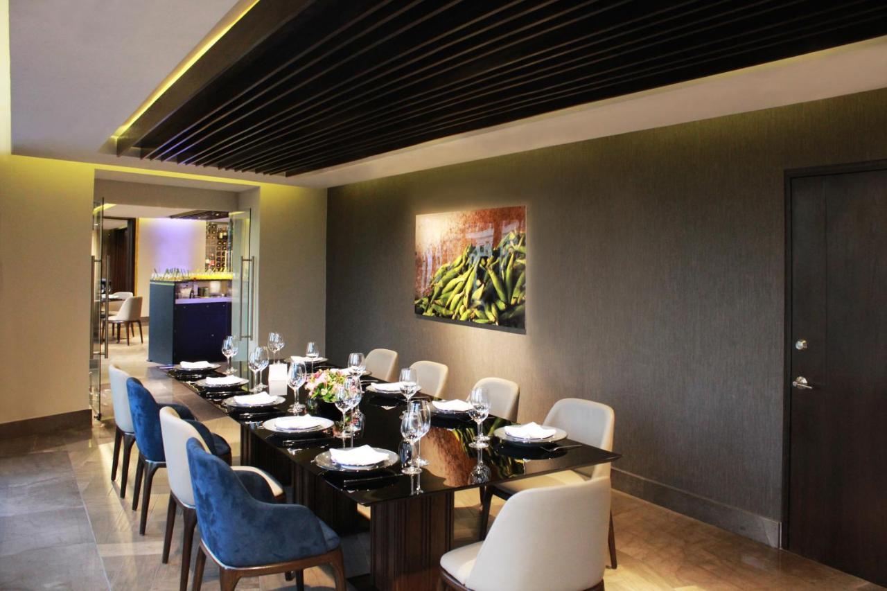 Fiesta Americana Reforma Μεξικό Εξωτερικό φωτογραφία A private dining room at the restaurant